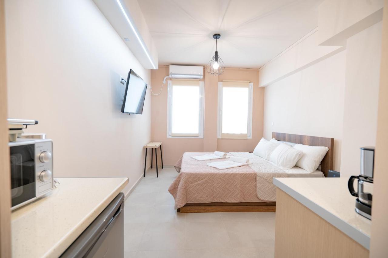 Monastiraki Metro St Studio For 2 Persons Ateny Zewnętrze zdjęcie