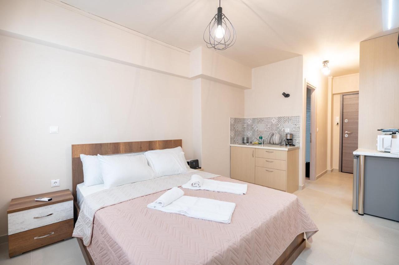 Monastiraki Metro St Studio For 2 Persons Ateny Zewnętrze zdjęcie